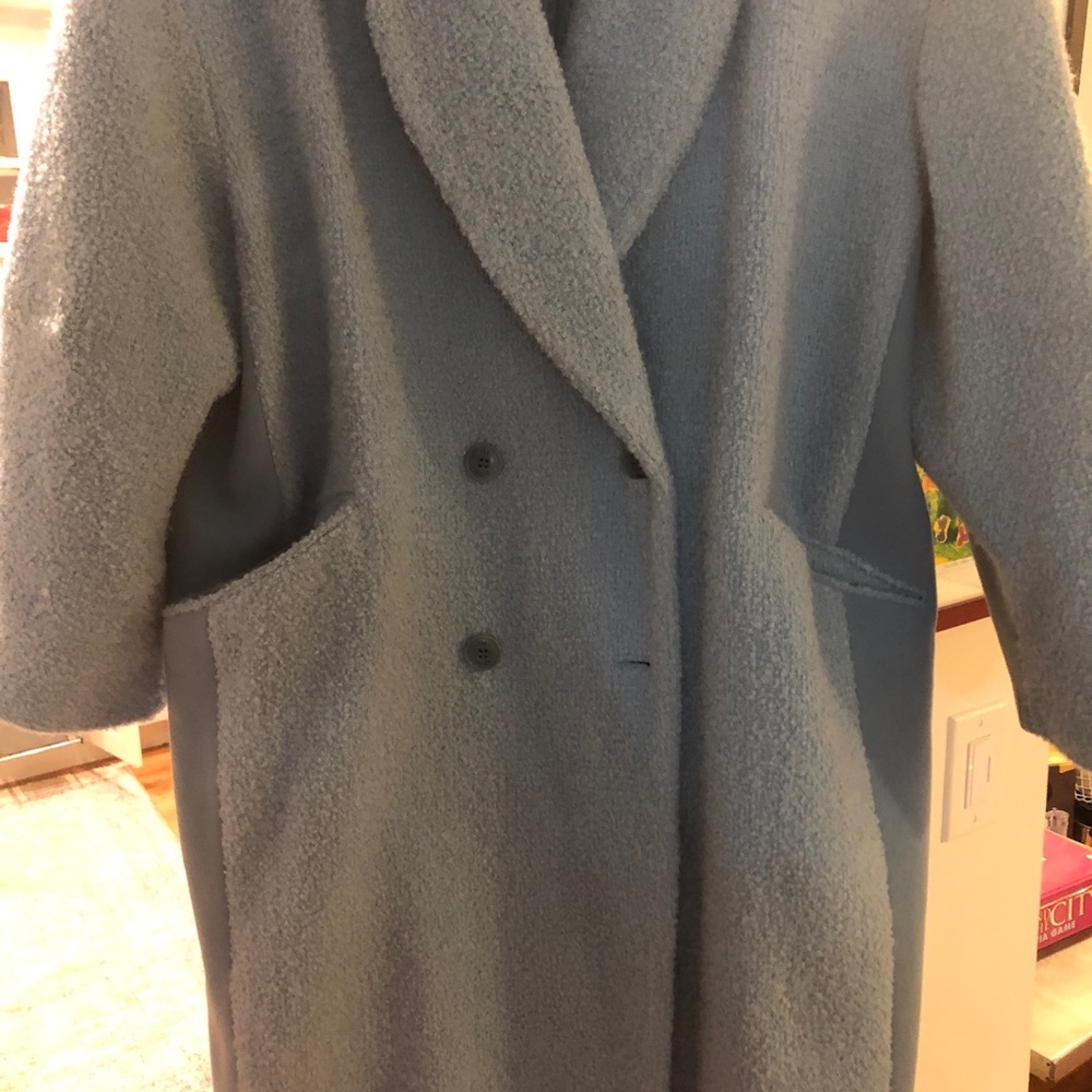 Ted baker wool jacket size 5. Just a bit big for my frame, worn twice.